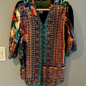 Johnny Was silk button down XS with gorgeous colors of green turquoise, orange.